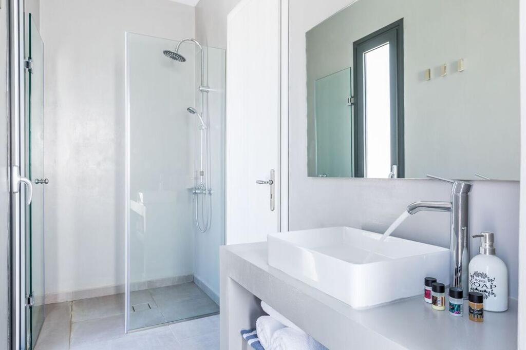 Les Residences Свороната Екстериор снимка
