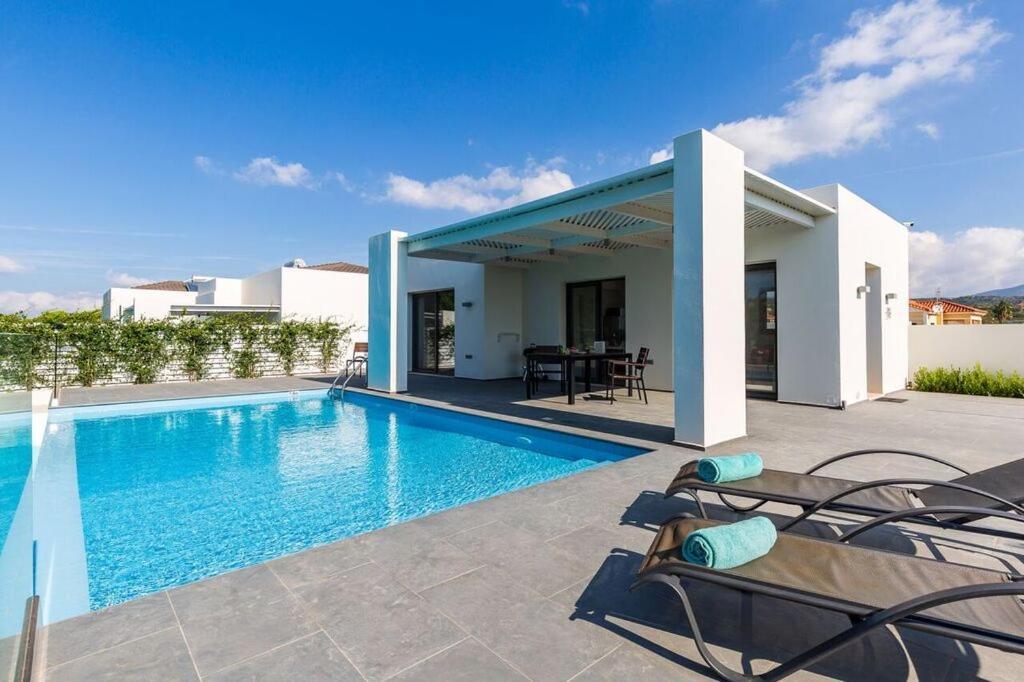 Les Residences Свороната Екстериор снимка